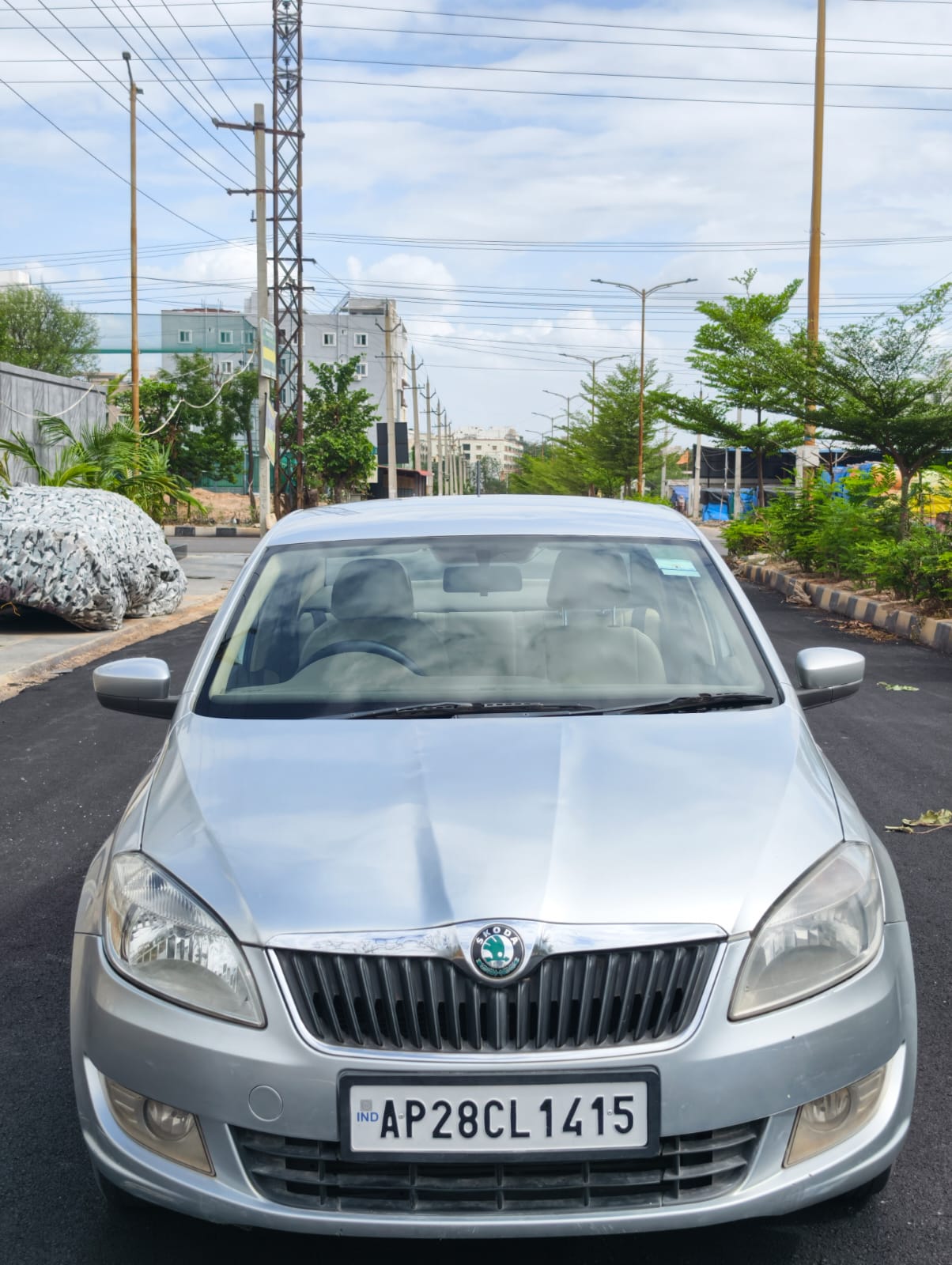 Rapid Active 1.6 TDI CR MT