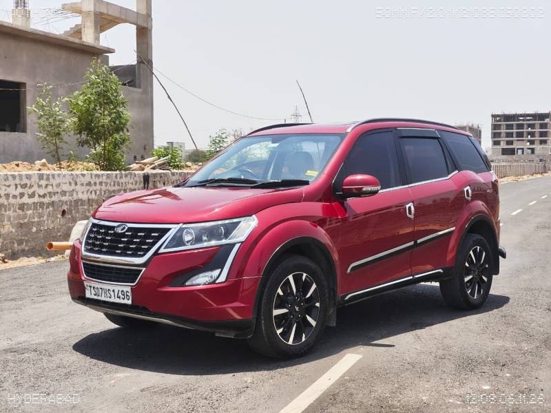 Mahindra XUV500 W11 Opt
